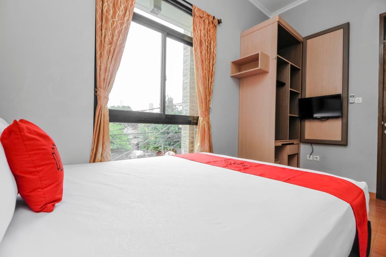 Reddoorz Near Manggarai Station 2 Hotel Jacarta Exterior foto