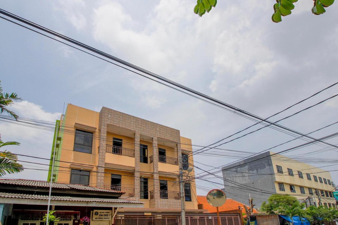 Reddoorz Near Manggarai Station 2 Hotel Jacarta Exterior foto