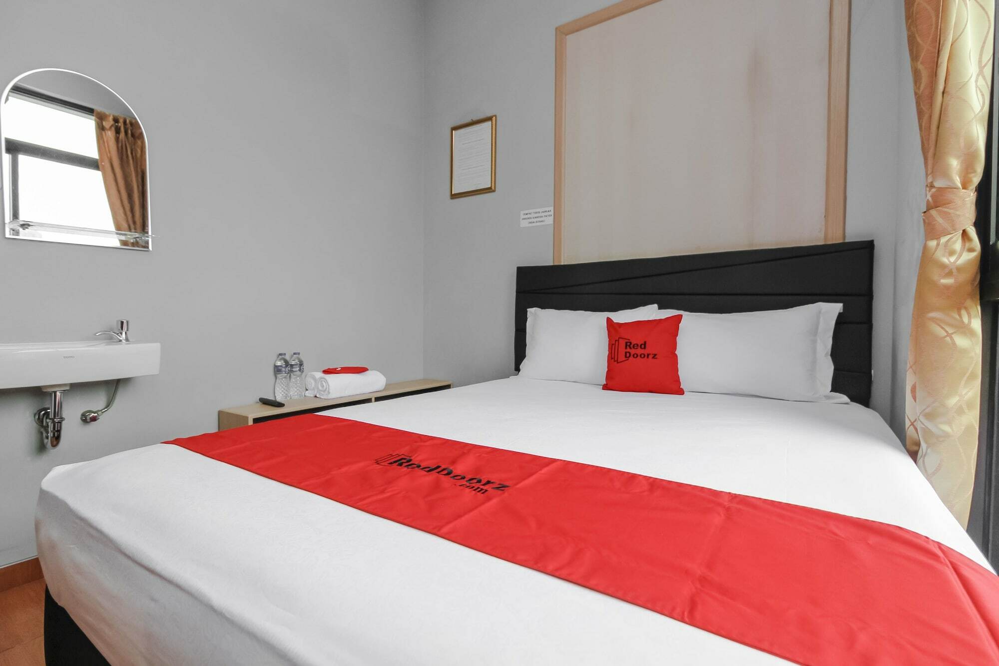 Reddoorz Near Manggarai Station 2 Hotel Jacarta Exterior foto
