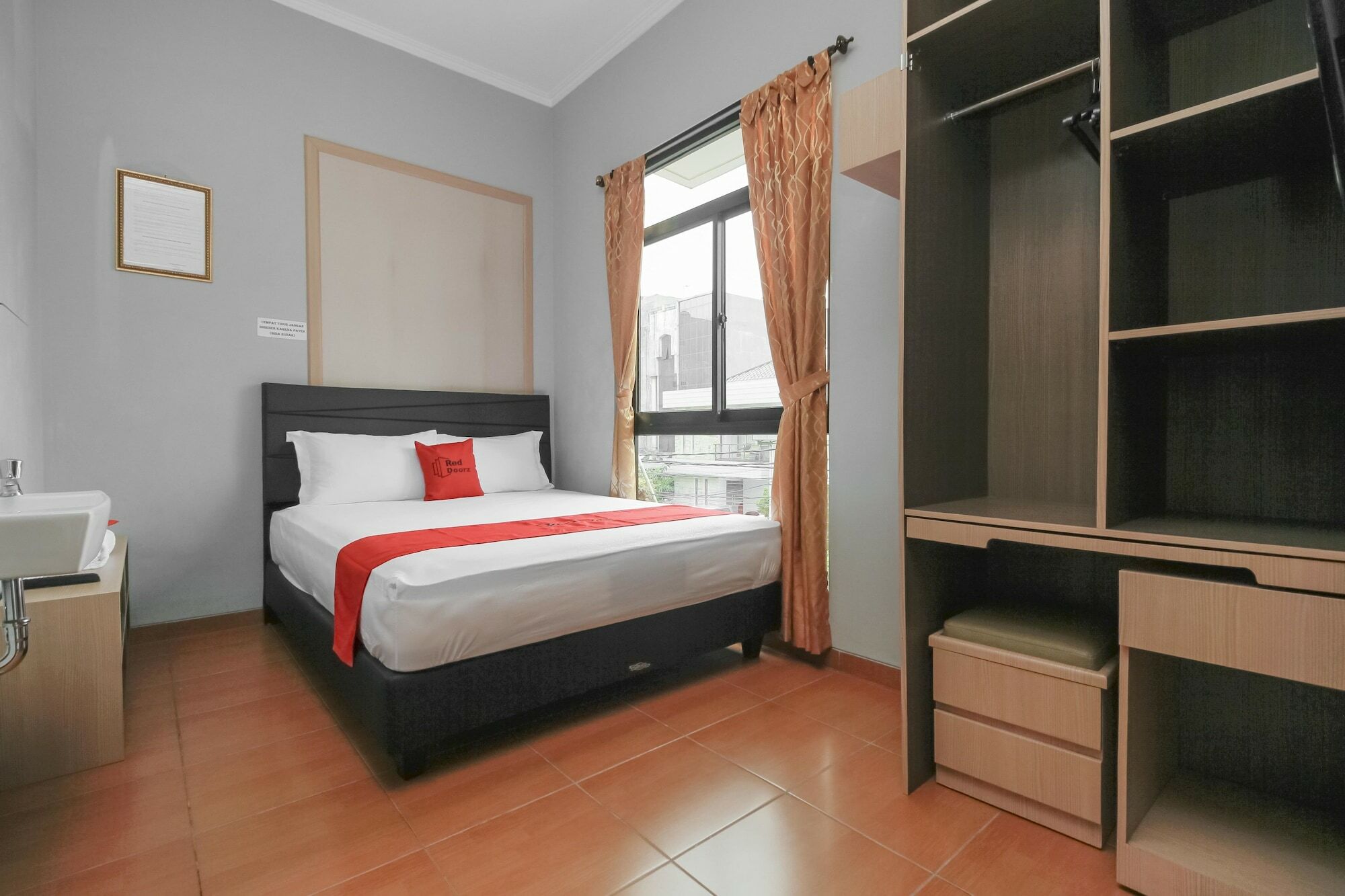 Reddoorz Near Manggarai Station 2 Hotel Jacarta Exterior foto
